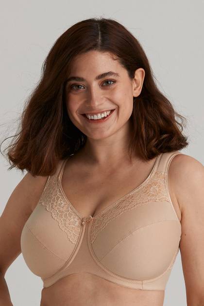 Miss Mary Molded Minimizer Bra - Soft-bra - Bras - Underwear - Timarco.co.uk