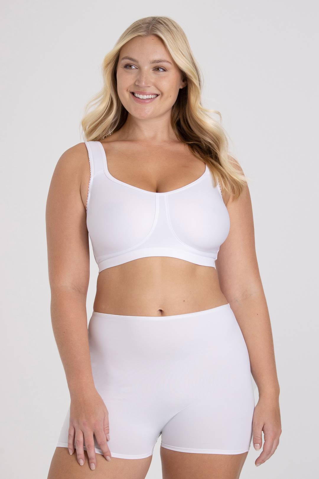 Keep Fresh non-wired bra – feel comfortable and safe all day thanks to the 'Keep  Fresh' material that keeps the body cool and dry – Miss Mary