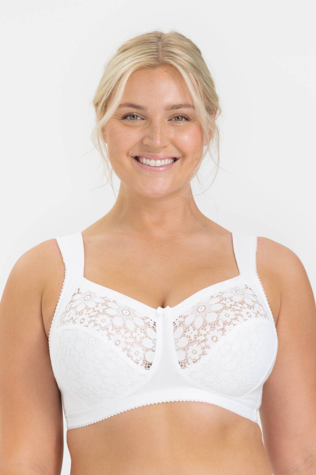 Cotton Flower bra - A good alternative to a seamless cup if you want an  'invisible' look under clothes - Miss Mary