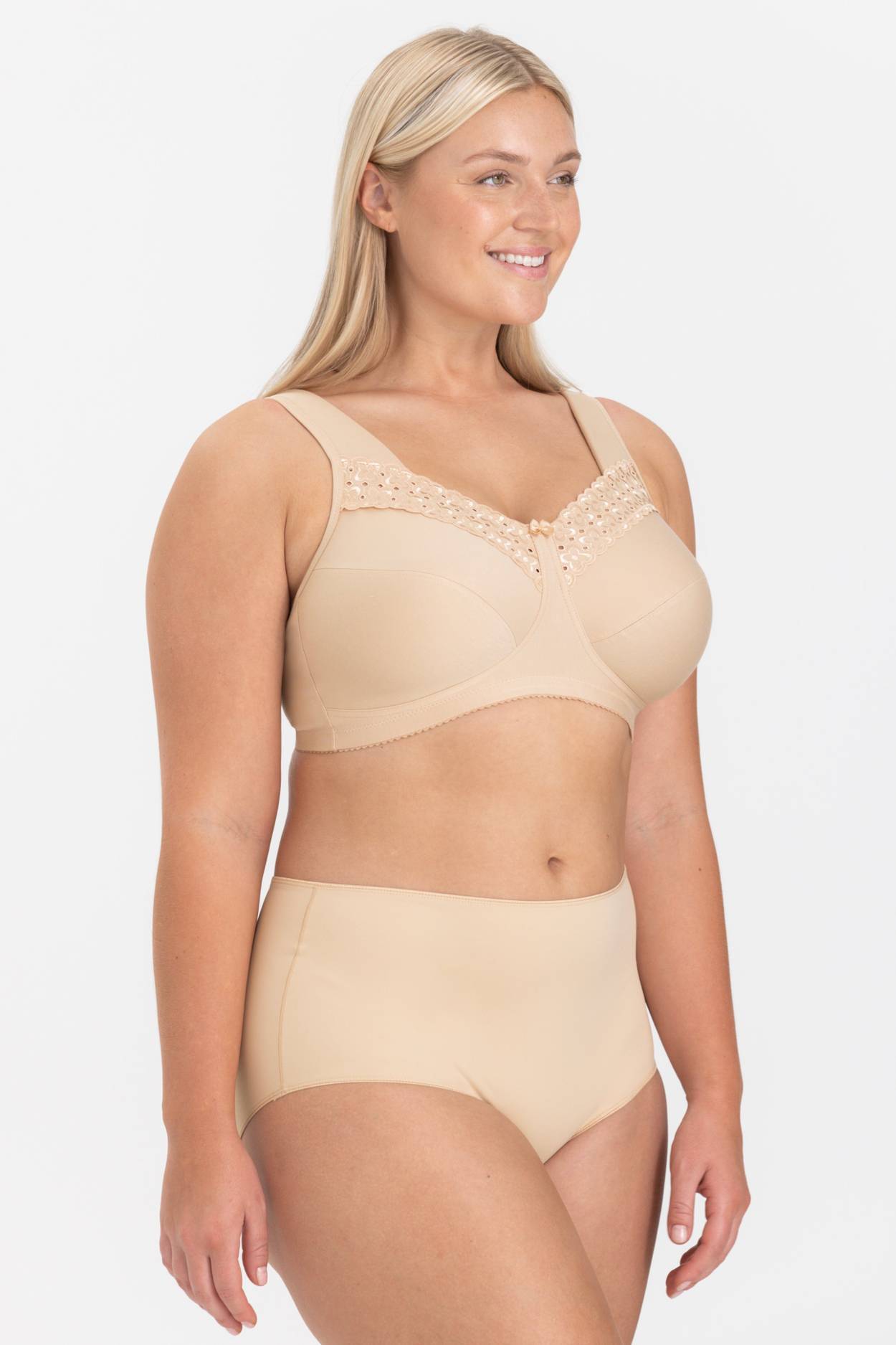 broderie-anglaise-bra-comfortable-non-wired-cotton-bra-miss-mary