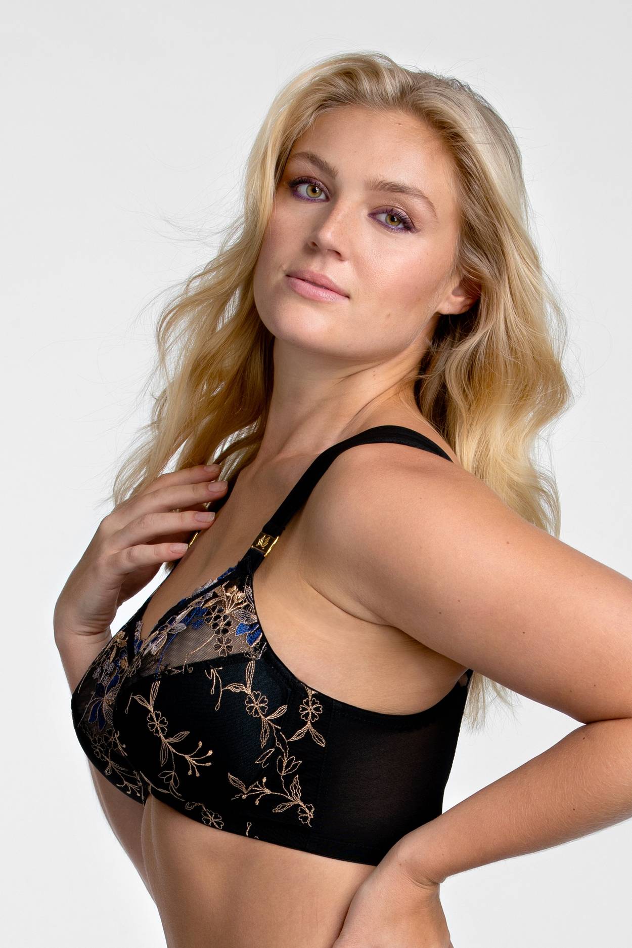 Soutien-gorge EMBROIDERED DREAMS
