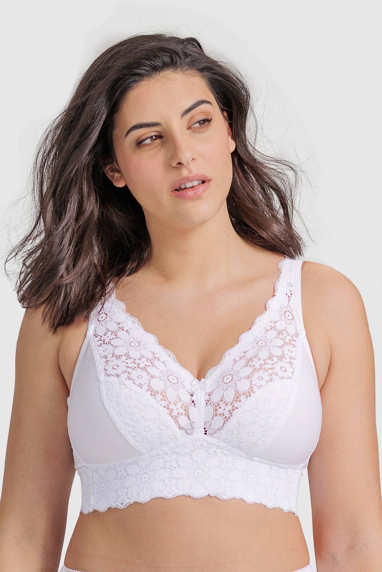 lace-dreams-comfortable-non-wired-bra-with-cups-made-from-cotton-and