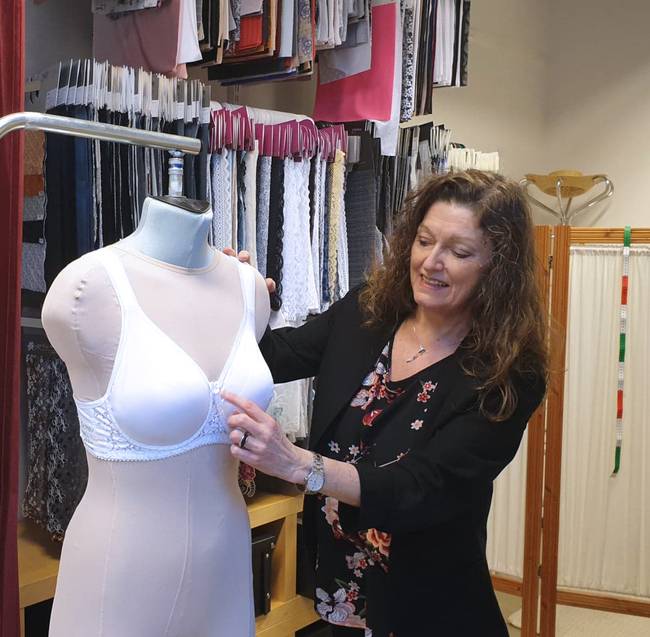 The art of creating comfort with Miss Mary's own bra expert