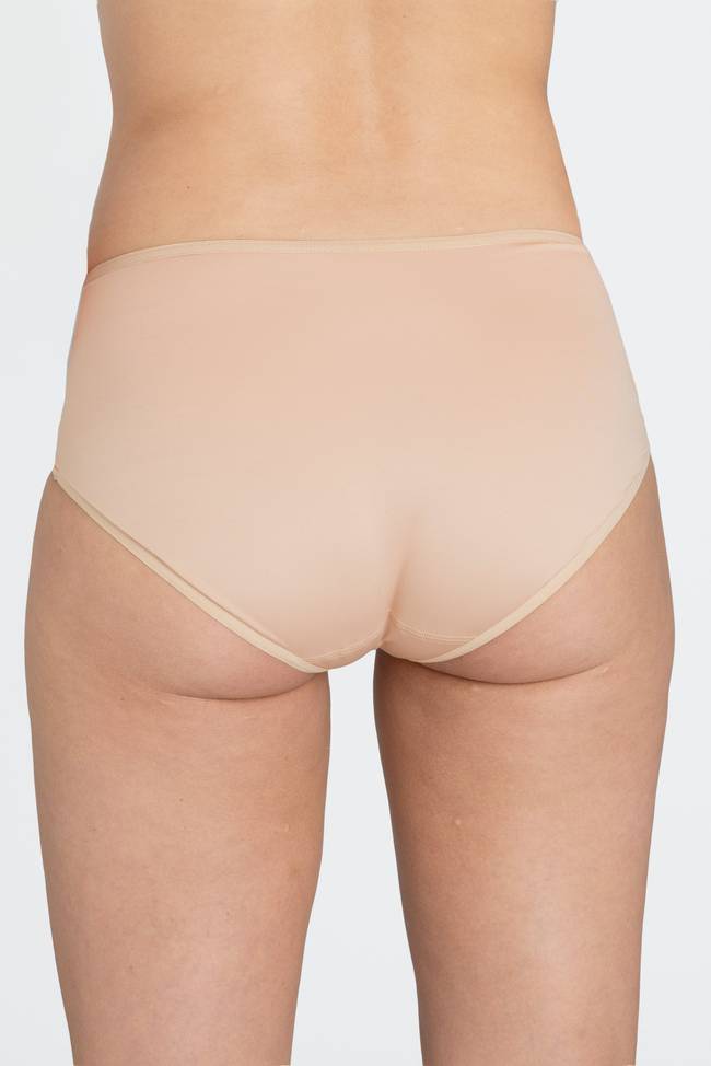 Invisible Lace maxi briefs