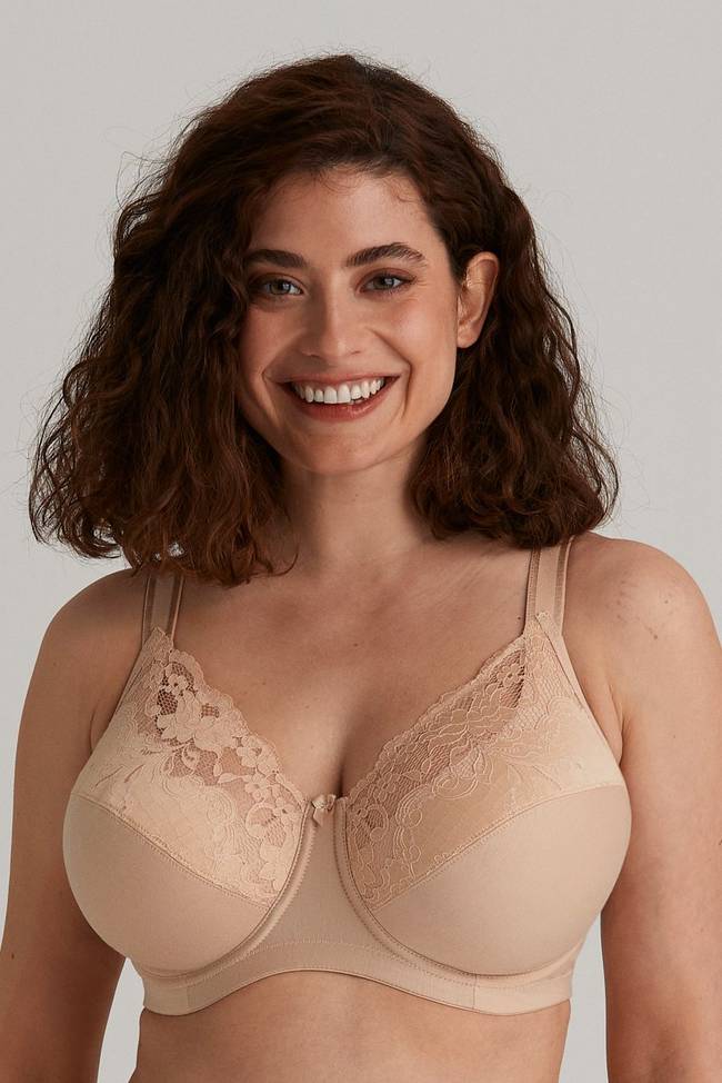 Underwired Support Bra by Miss Mary of Sweden in White | David Nieper