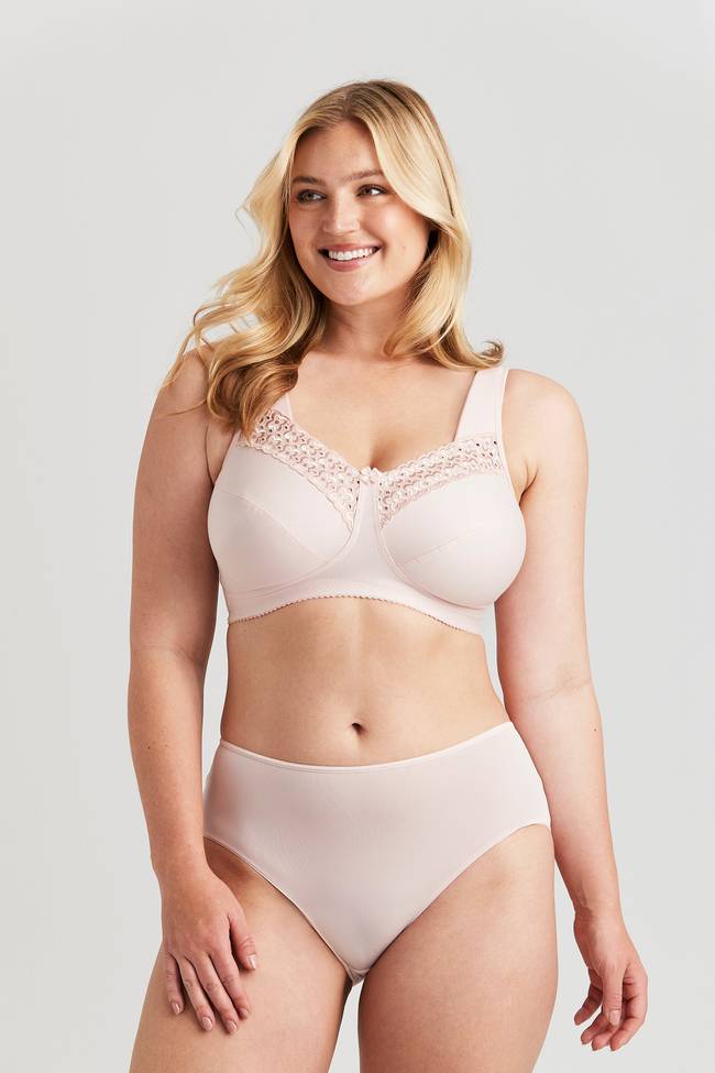 Broderie Anglaise bra