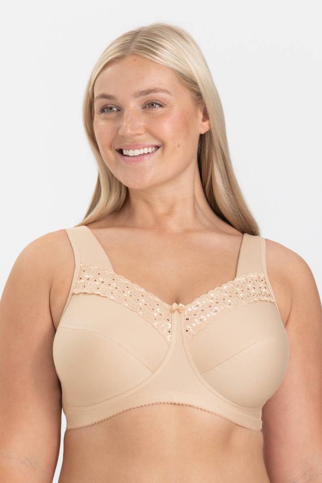 Broderie Anglaise bra – comfortable non-wired cotton bra – Miss Mary