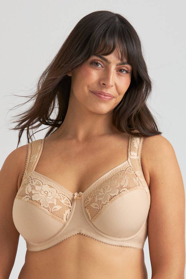 Lovely Lace underwired 3-in-1 support bra