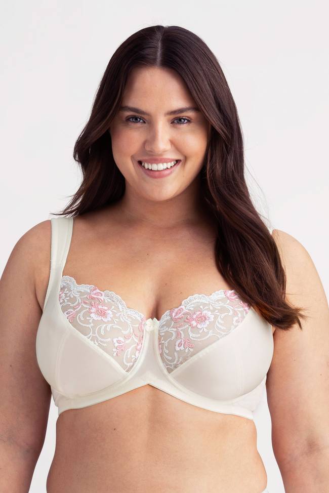 Shine underwired bra – neat bra that holds the bust in place