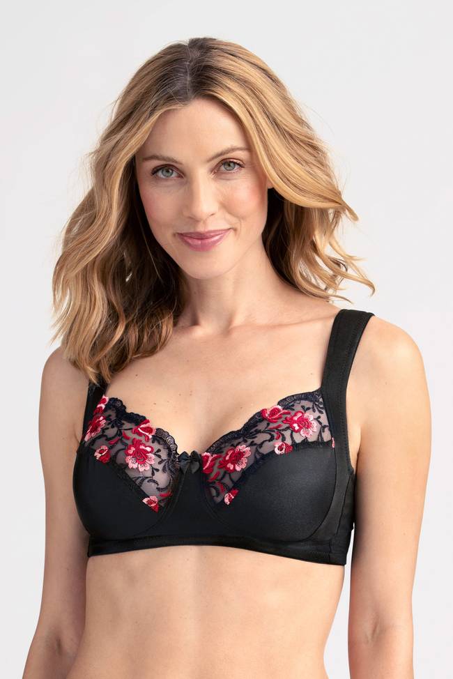 Non wired bra in black - Recycled Classic Lace Support