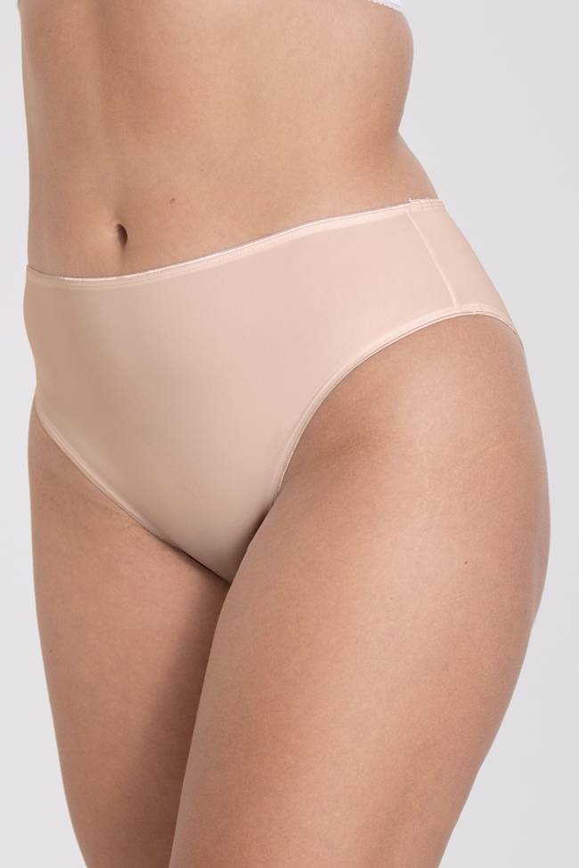 Recycled Comfort - Brazilian panty in minimalistic clean design - Miss Mary